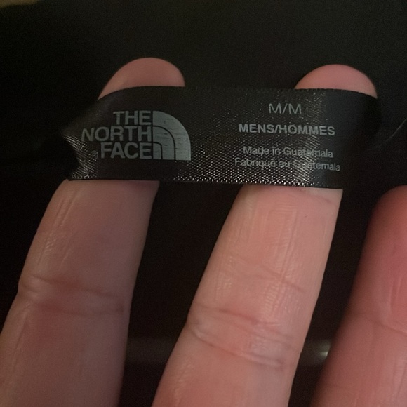 Men’s north face zip up jacket - Picture 3 of 3